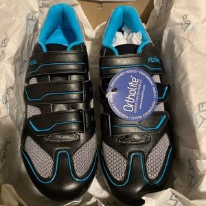 Brand new Flywheel cycling shoes, size 41